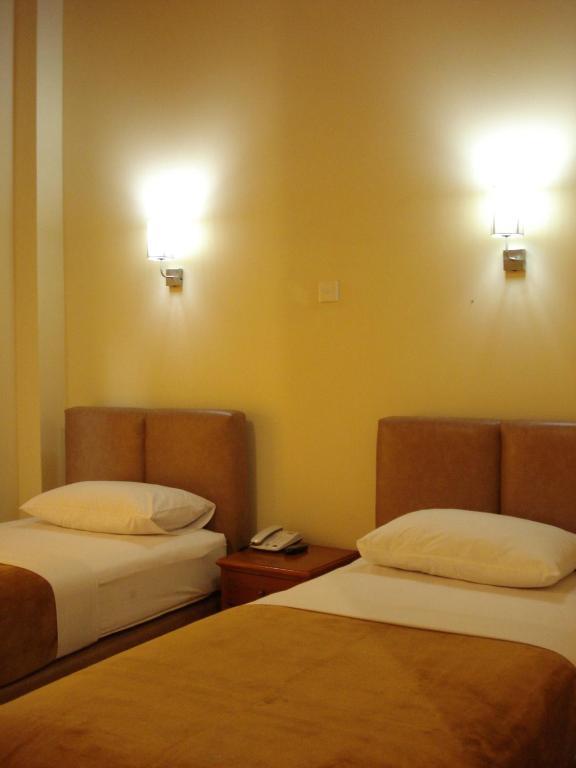 Tangko Inn Resort Puncak Room photo